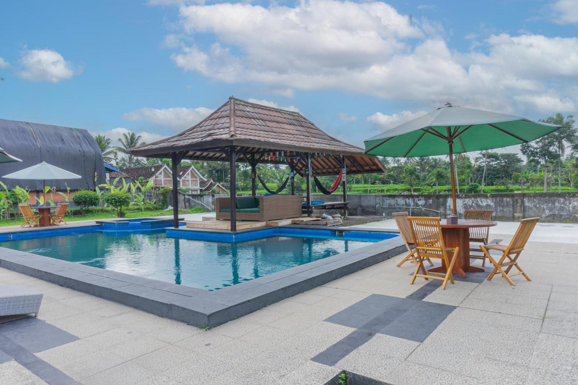 Green Orry Inn Тетебату Экстерьер фото